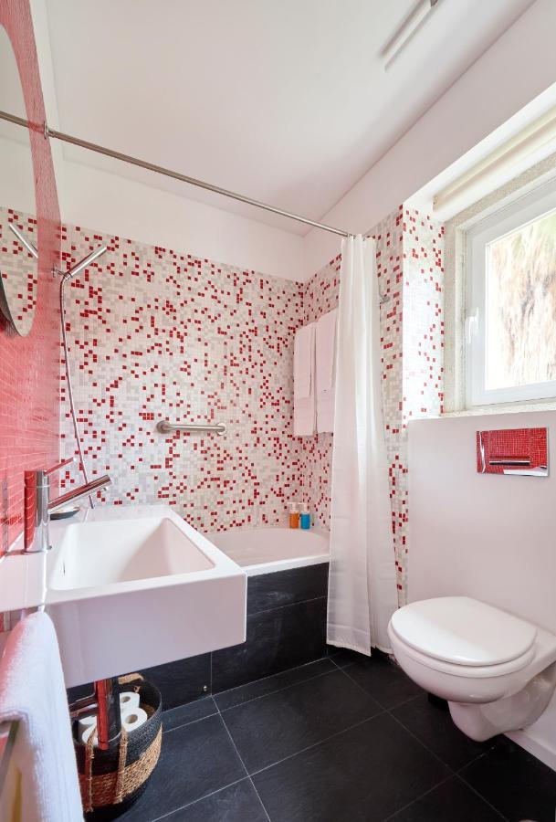Sunny Renovated Apt With Ac, By Timecooler Lisbon Luaran gambar